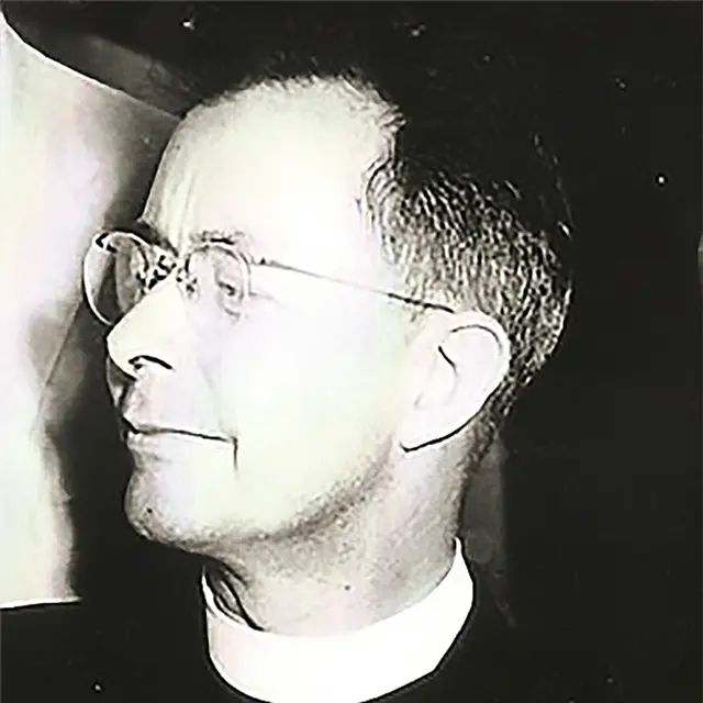 Father Bill Richardson in clerical collar